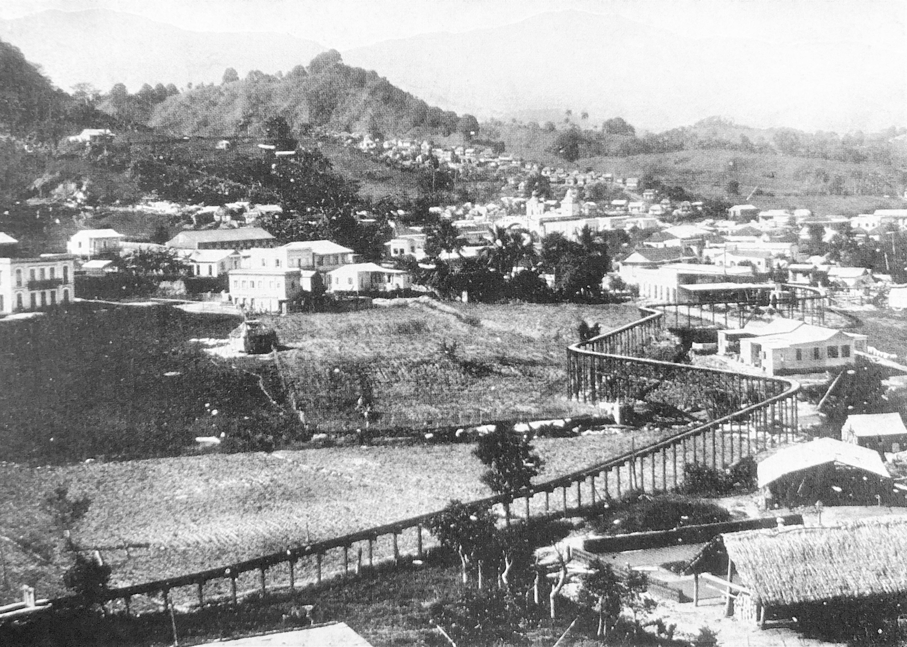 Acueducto de Utuado - Foto Histórica 00001